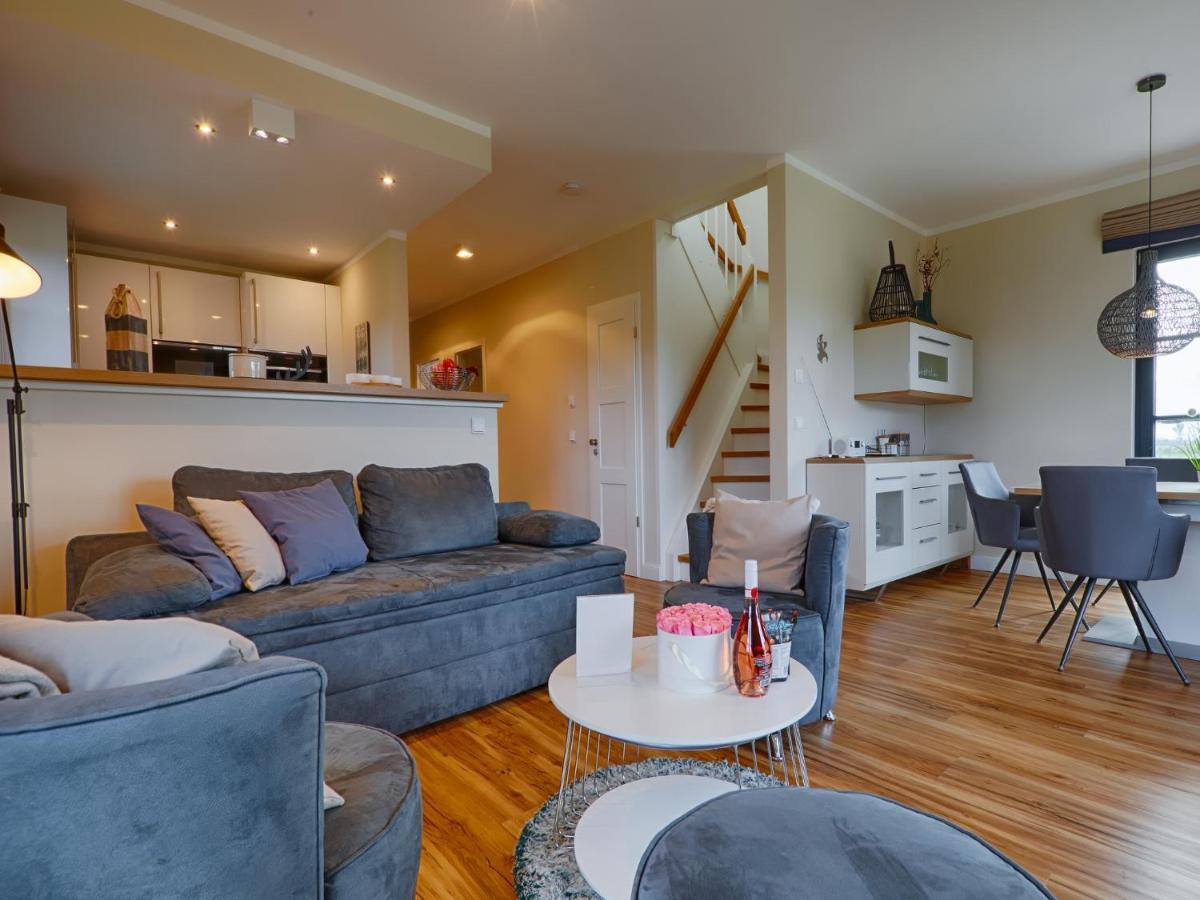 Reetland Am Meer - Premium Reetdachvilla Mit 3 Schlafzimmern, Sauna, Kamin Und Massagesessel F05 Dranske Exterior foto